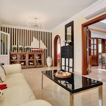 Casa Elena Villa *