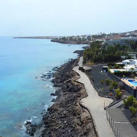 Casa Elena Playa Blanca